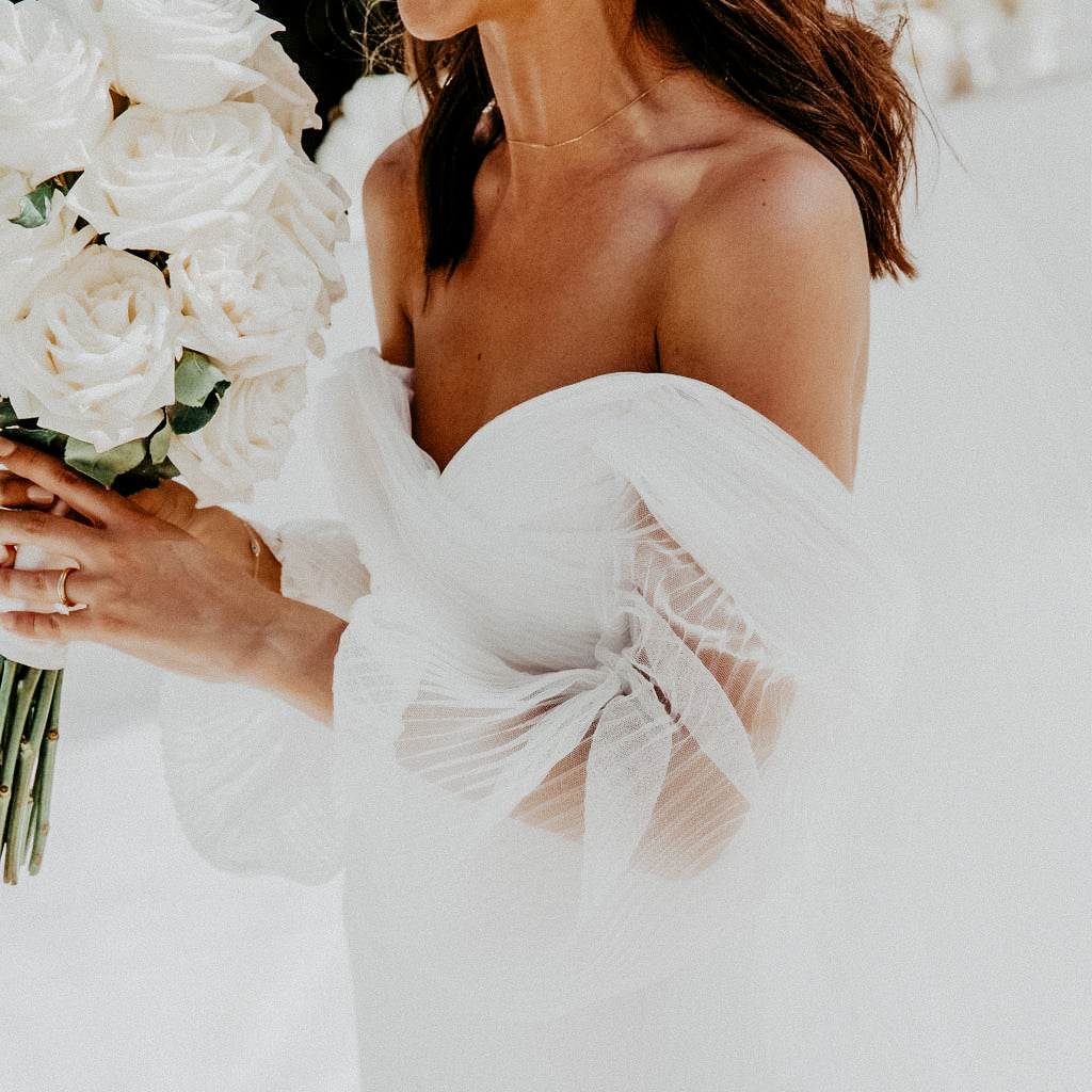 HOW TO PICK JEWELLERY FOR THE BIG DAY