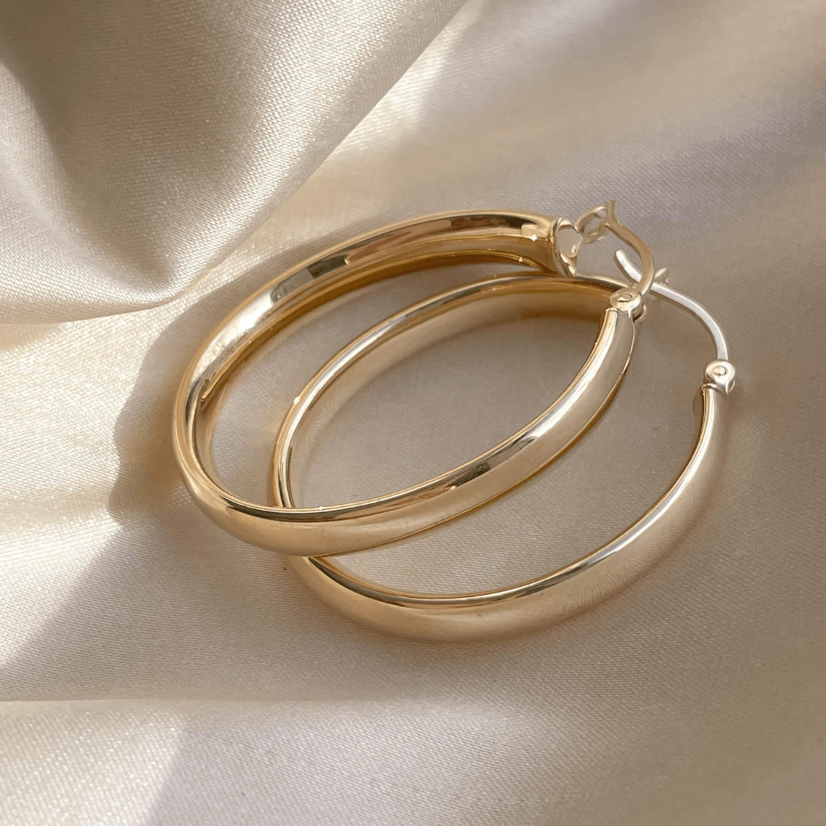 Oval Hoops