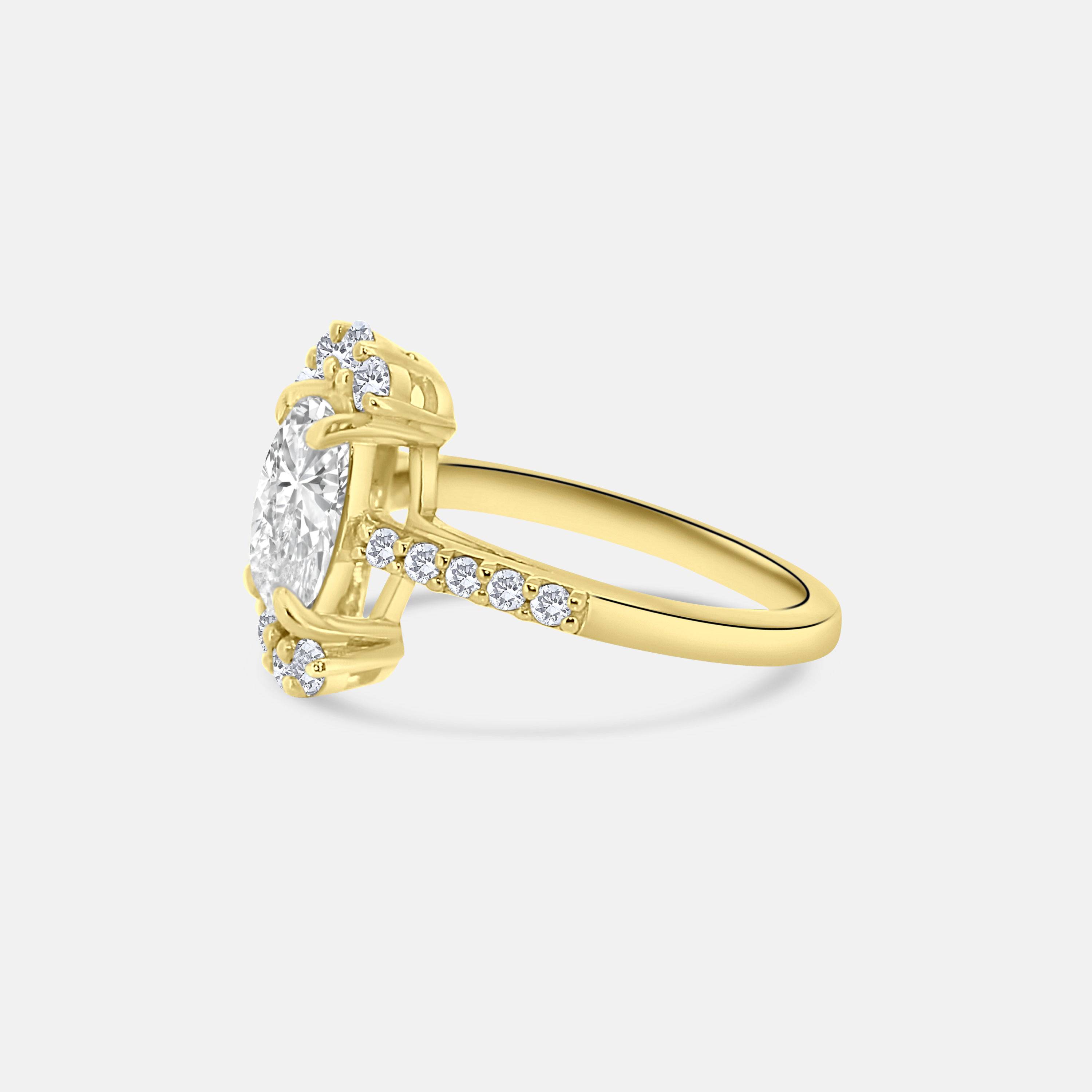 MOONLIGHT ENGAGEMENT RING