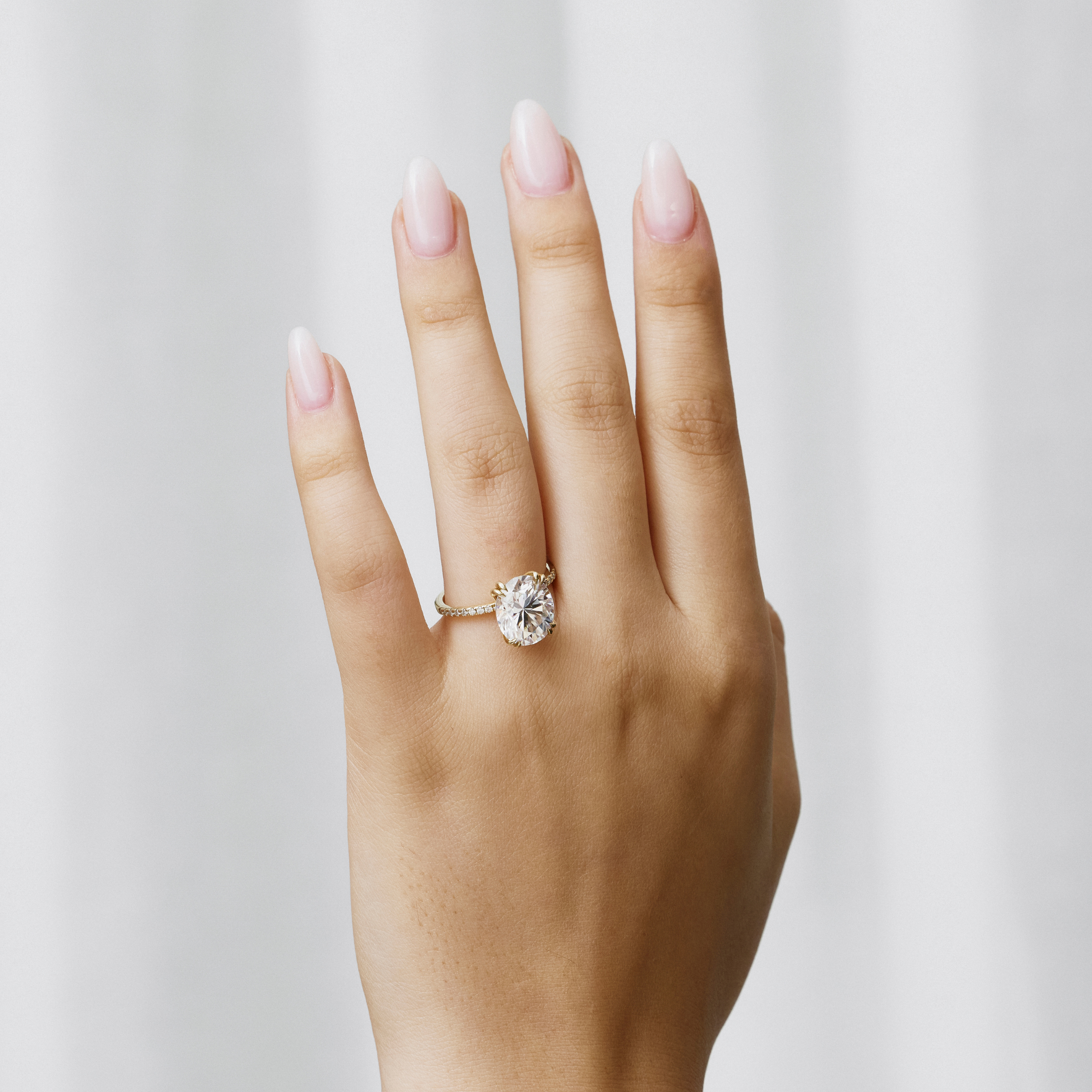 L'amour Oval
