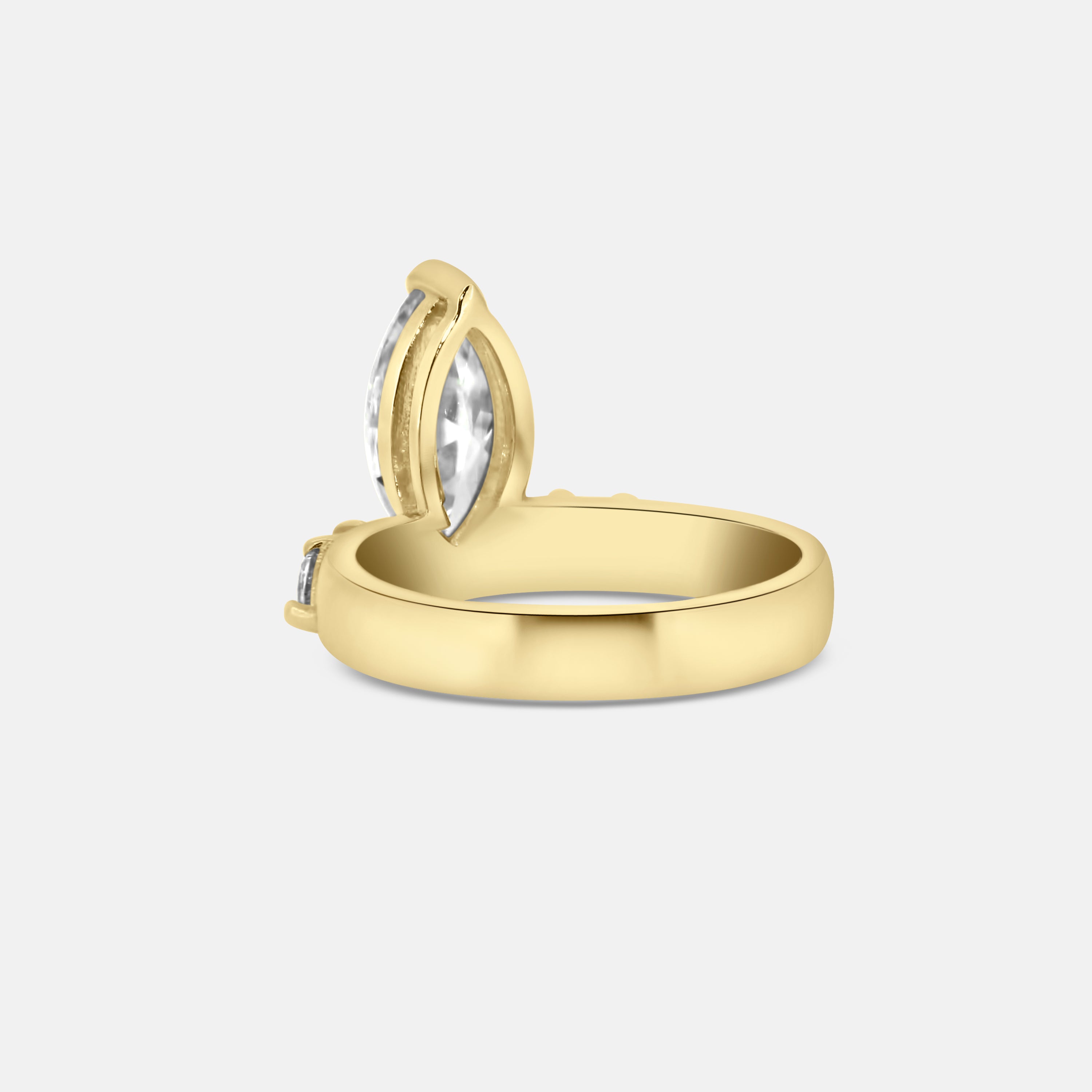 STARBRIGHT ENGAGEMENT RING