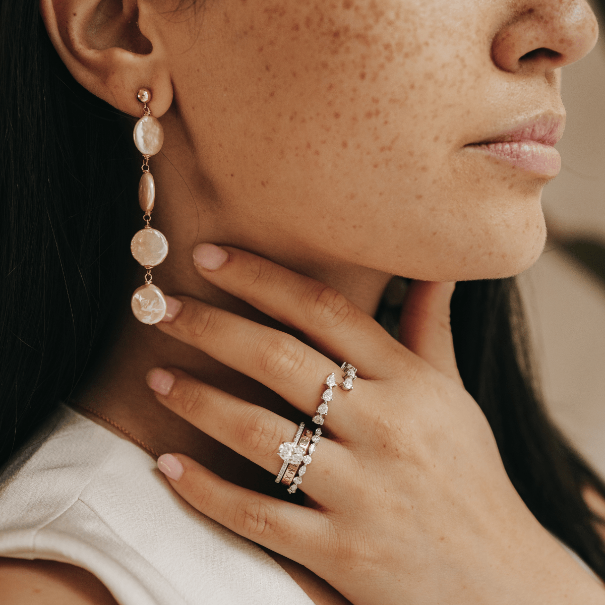 Chloé Pearl Earrings
