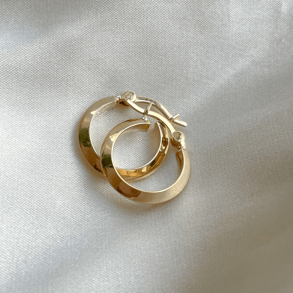 Knife Edge Hoop Earrings