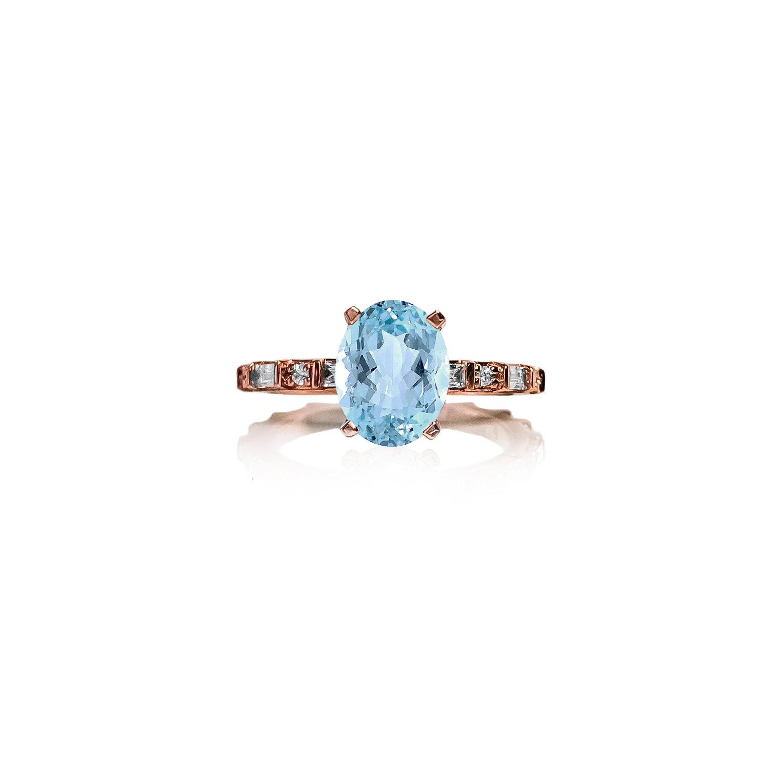 Aquamarine Oval Baguette Ring in 18 carat Rose Gold