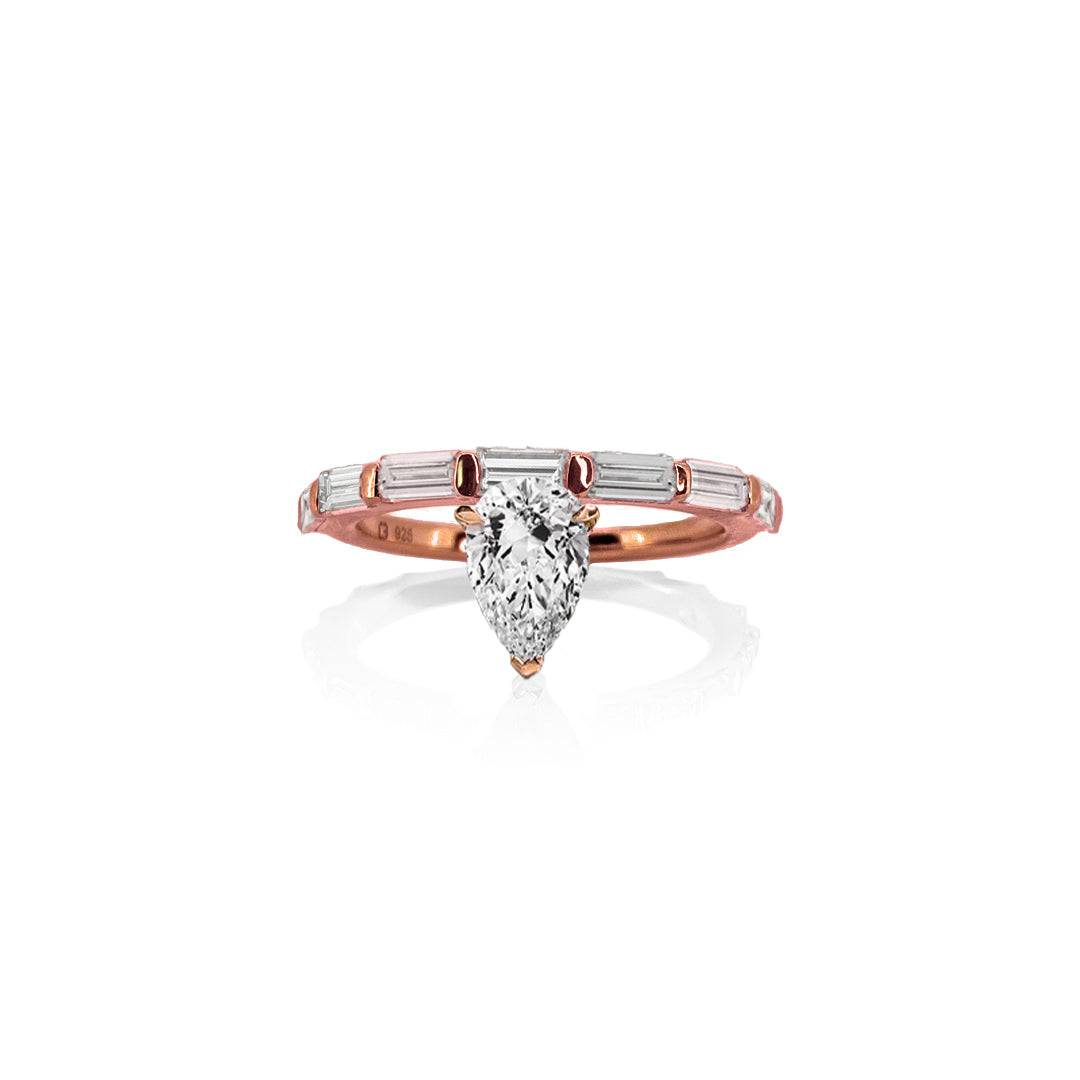 BELLINA ENGAGEMENT RING