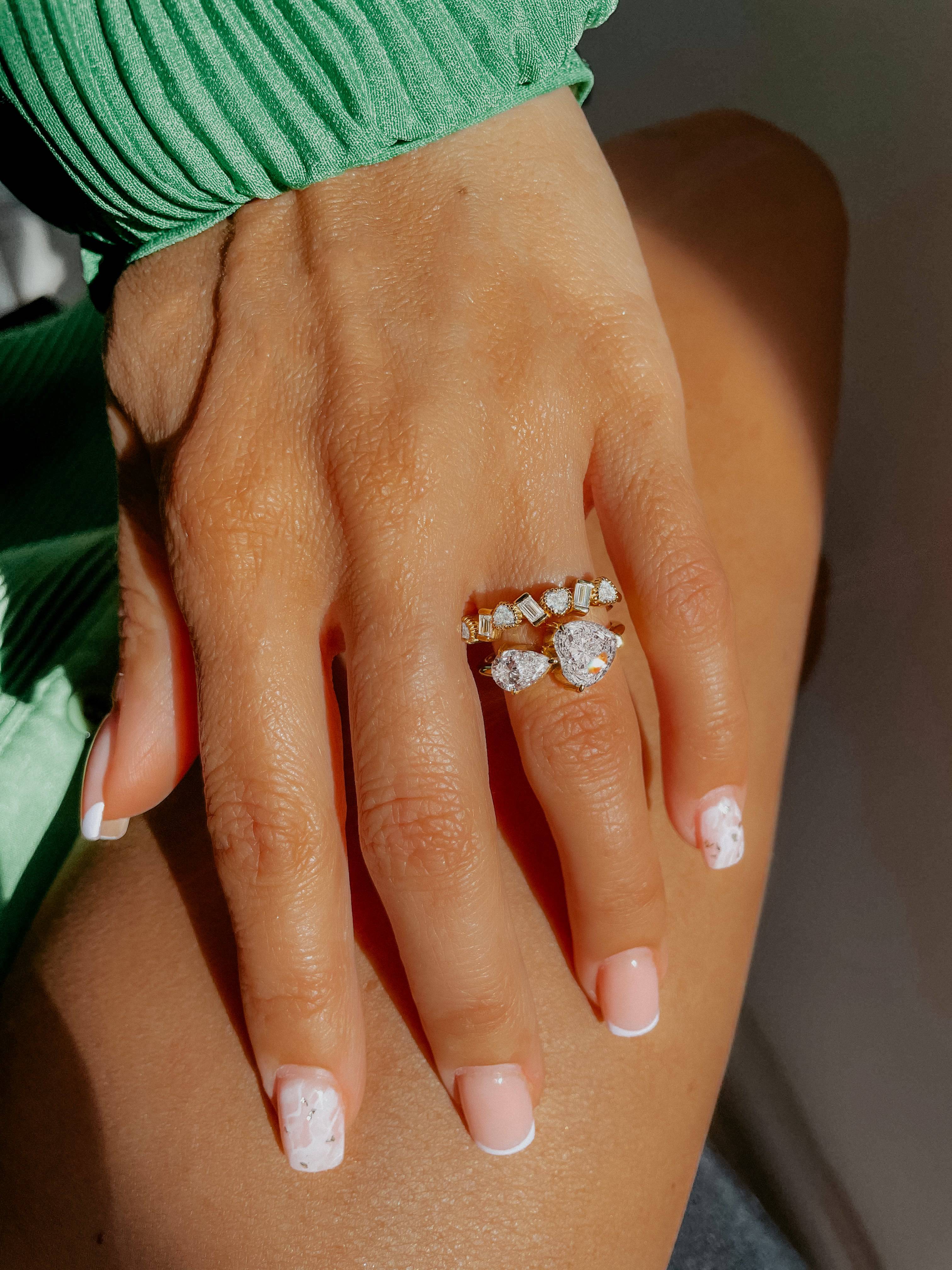 CUORE ENGAGEMENT RING