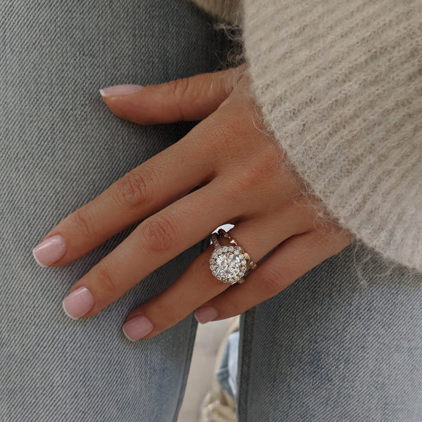 Our Edit Of Round Diamond Engagement Rings