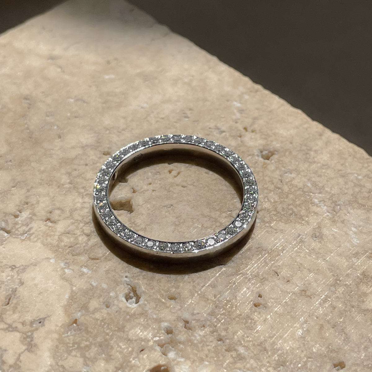 ENDLESS DIAMOND RING