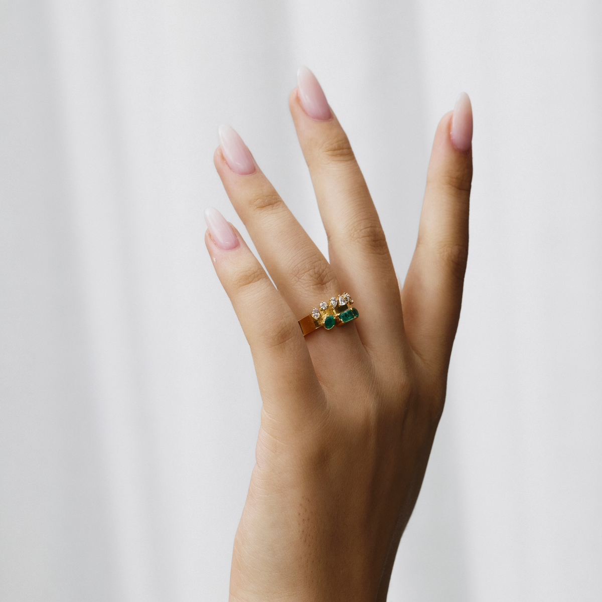 Esmeralda Cluster Ring