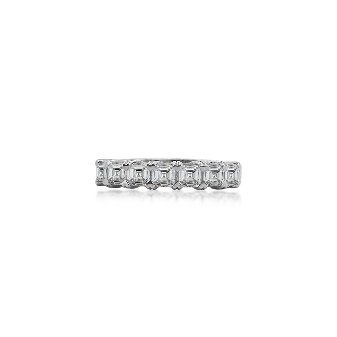 ASSCHER ETERNITY BAND