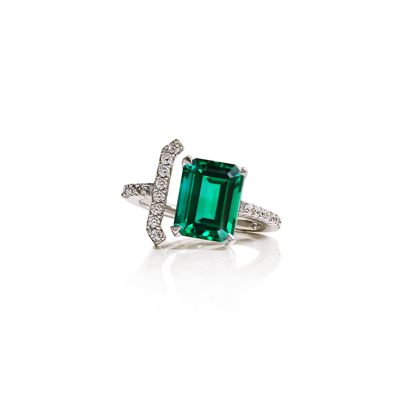 Lacuna Emerald Ring