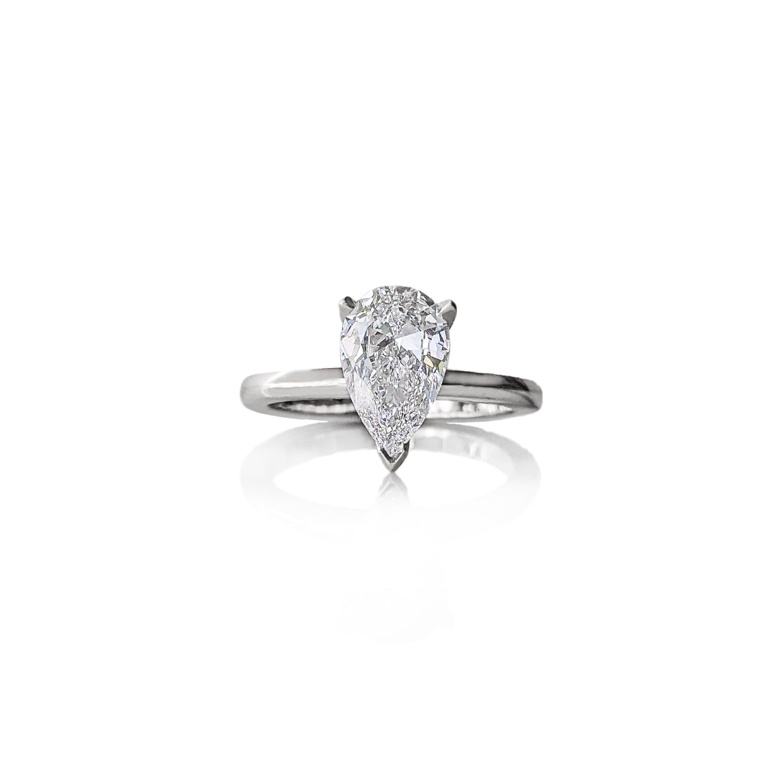 Pear Elegance Ring