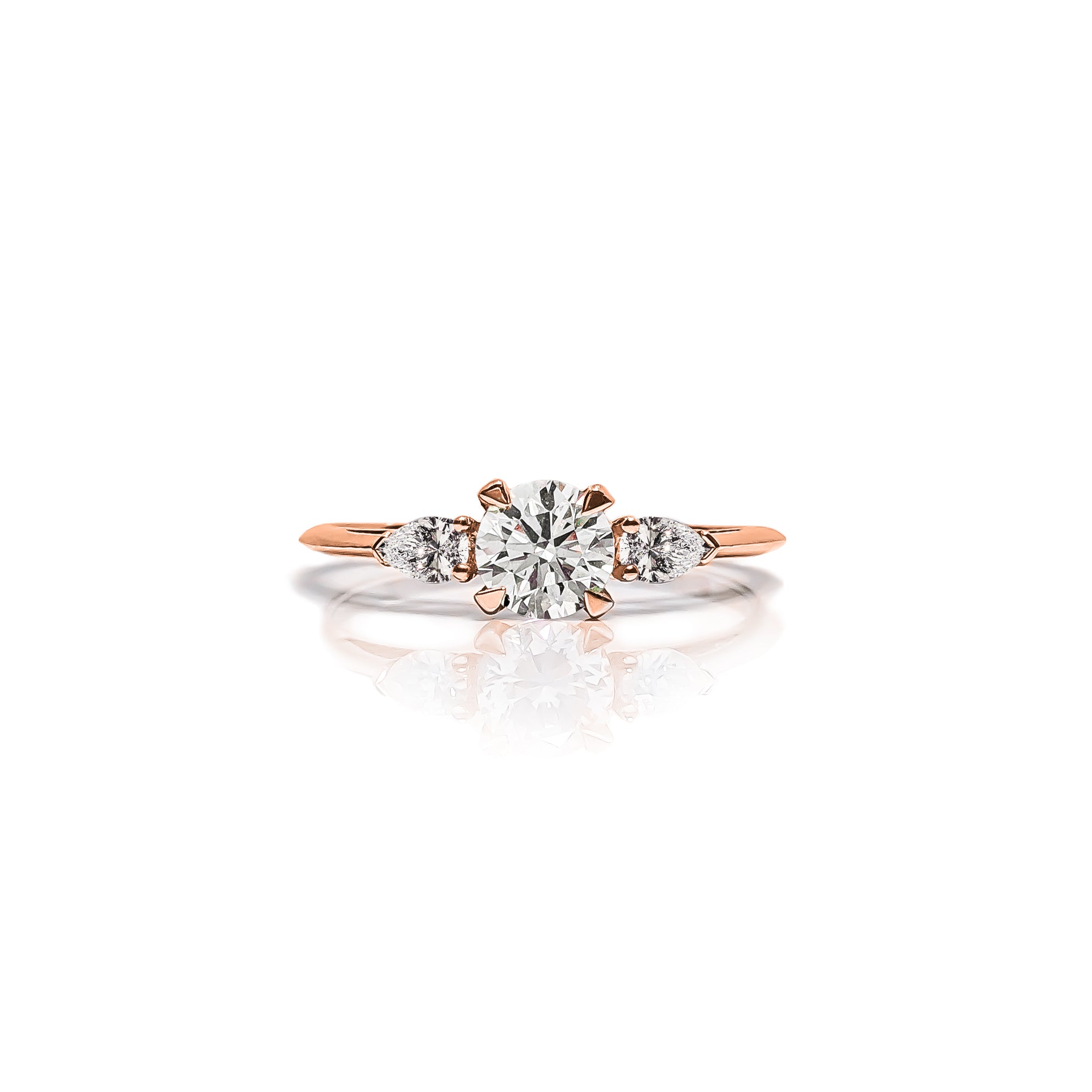 Round Diamond Engagement Ring