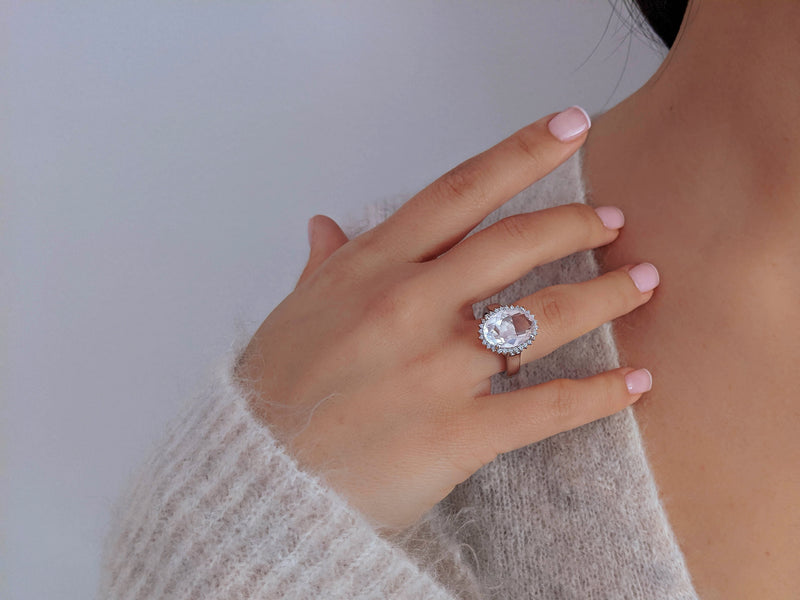 On-screen Proposals (and rings) we love! – Vibe with MOI