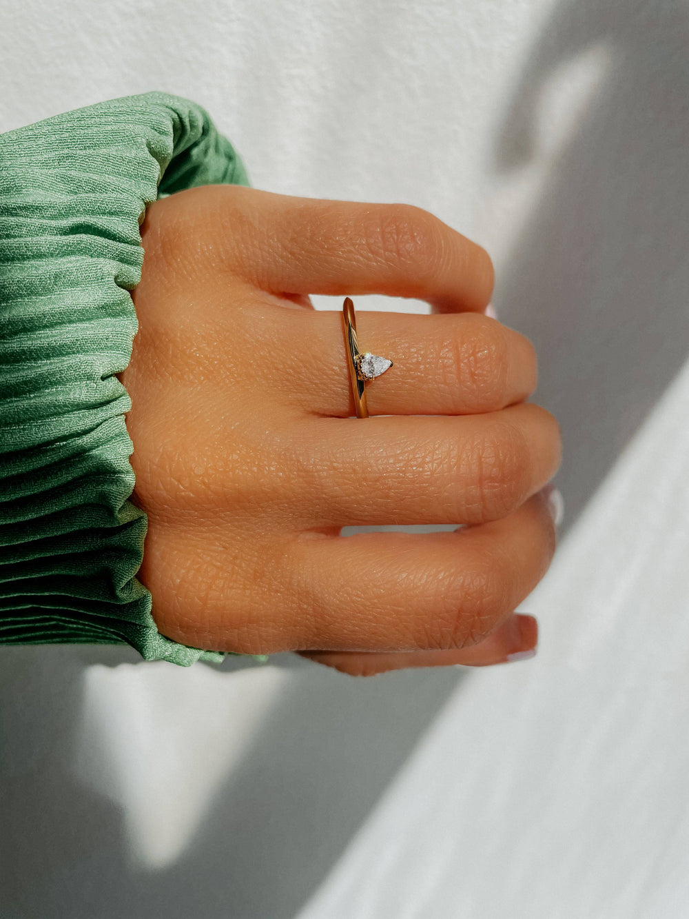 UNO ENGAGEMENT RING